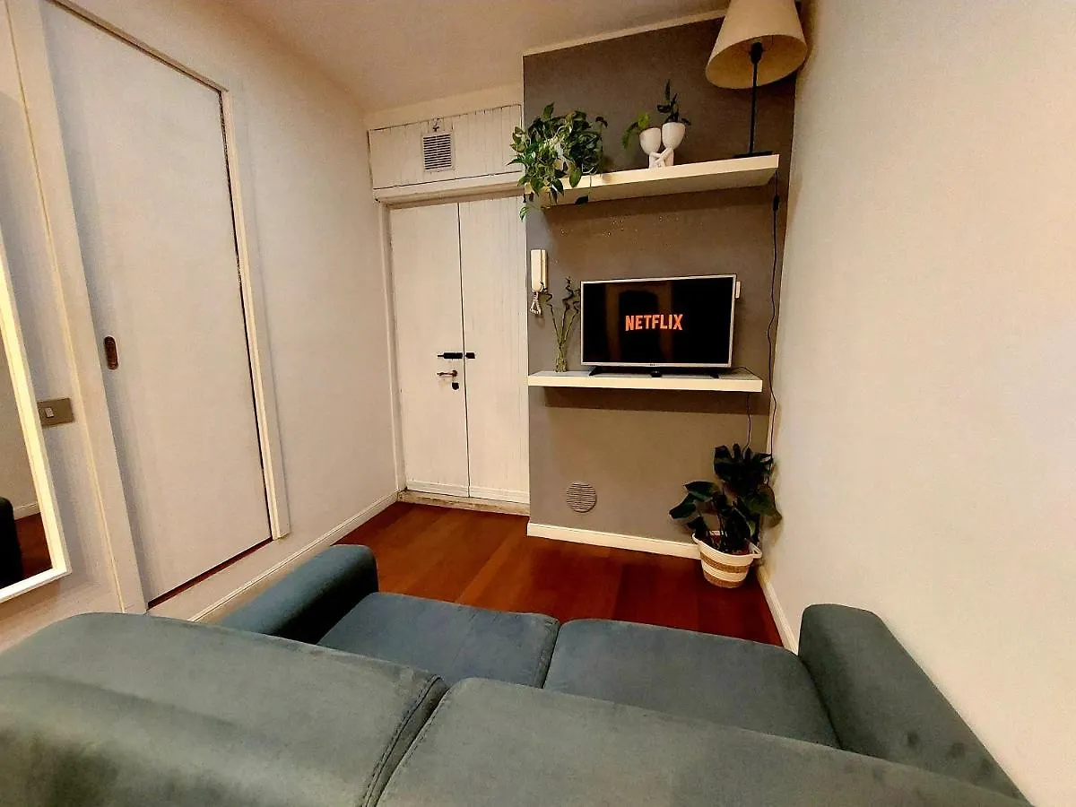 Garibaldi Station - L' Isola Che C'E Apartment - 12 Mins To Rho Fiera Milano 0*, 米兰 意大利